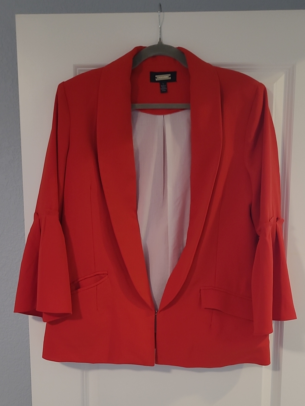 GREYLIN Coral Orange Tailored Blazer Jacket Size L . Open Front, Single Hook